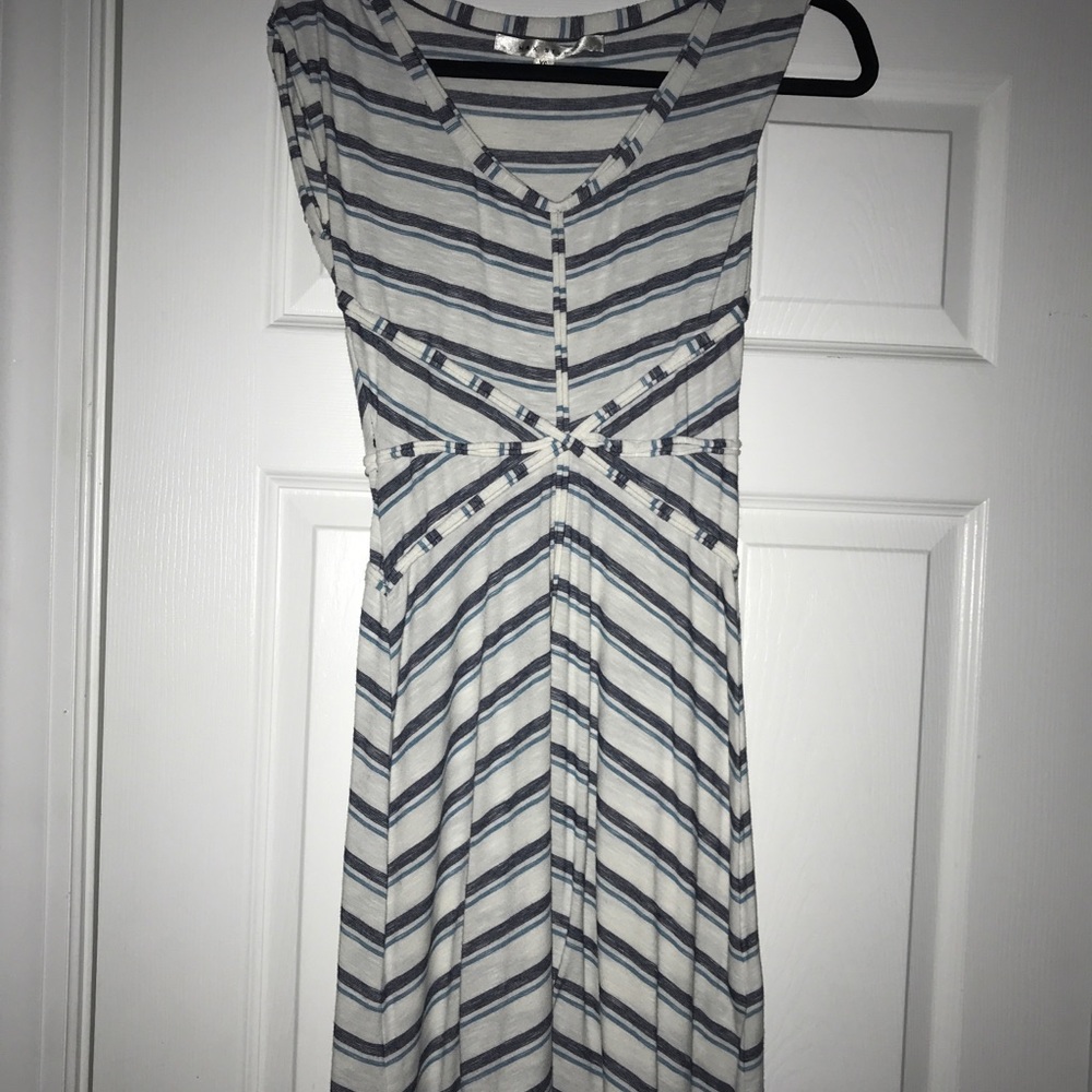 Max Studio Dress